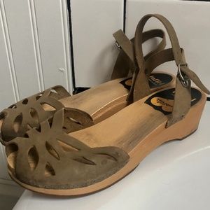 Swedish Hasbeens Toffel Peep Toe Clog Sandal